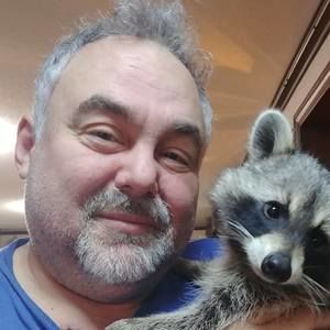 Meet your Posher, Dima